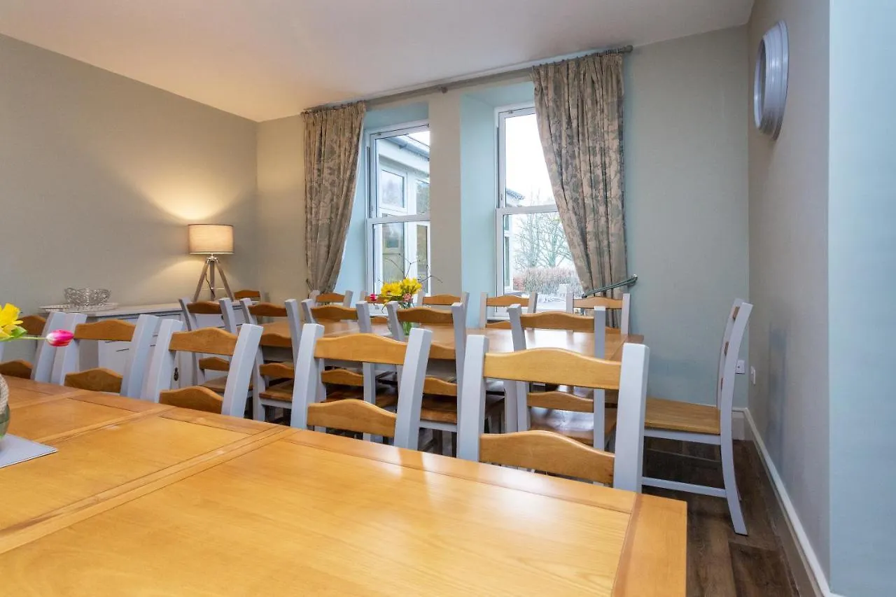 Howgills House Hotel 세드버그