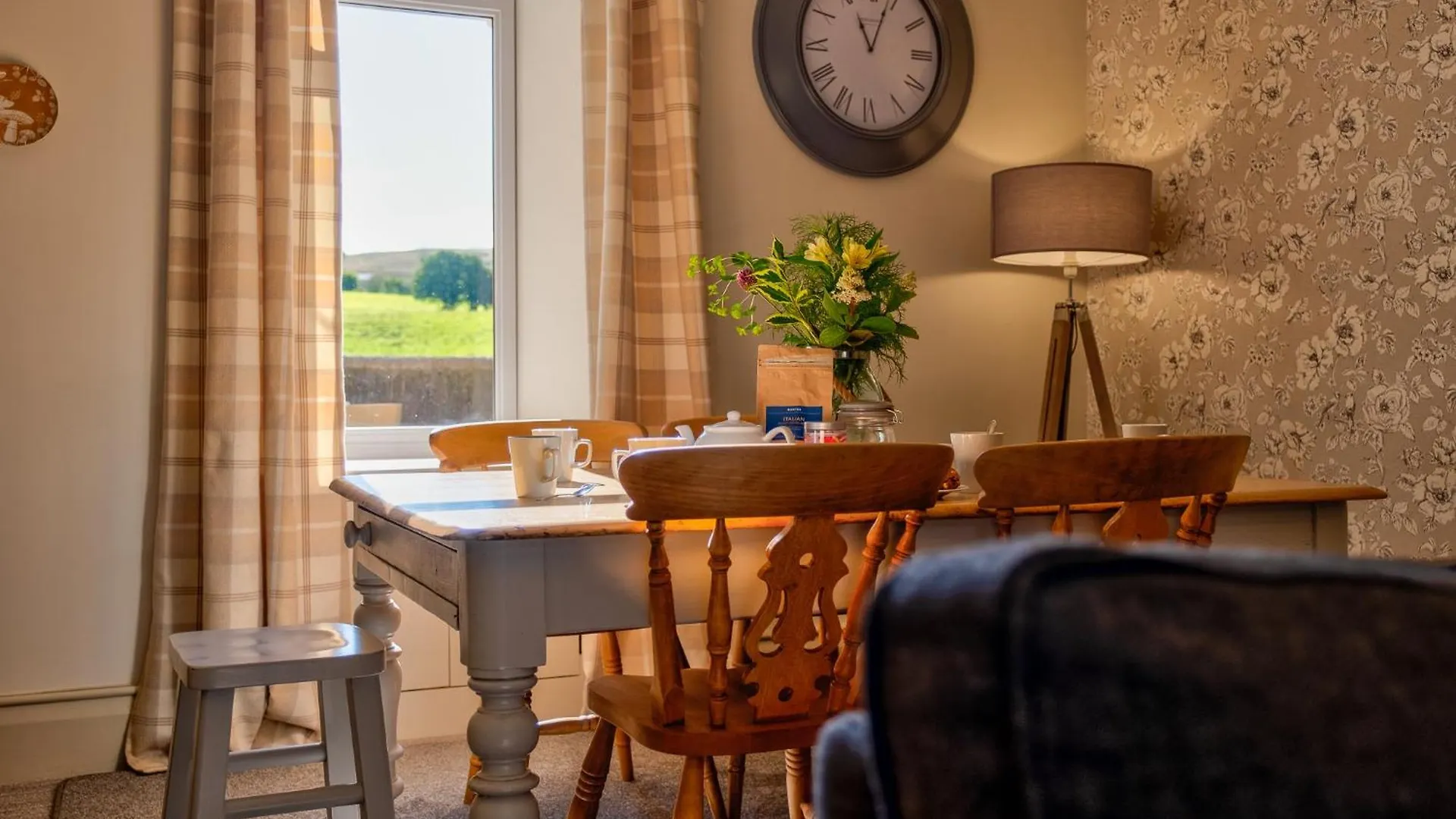 Howgills House Hotel 세드버그