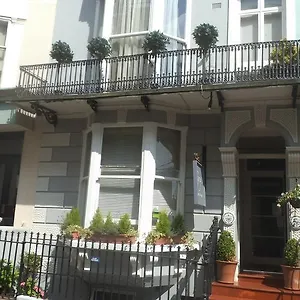 Guest house Greys